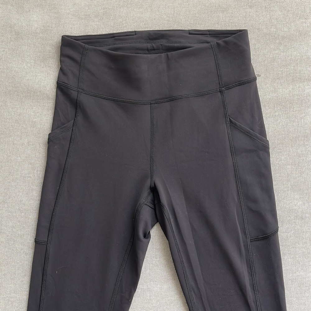 Lululemon Legging - Picture 3 of 5